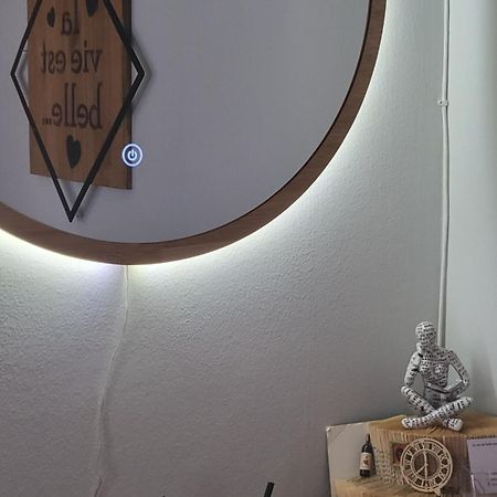 La Vie Est Belle Apartment Кавала Екстериор снимка