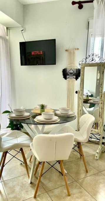 La Vie Est Belle Apartment Кавала Екстериор снимка